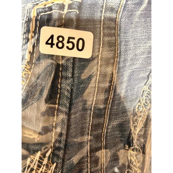 Big Star Women’s Distressed Denim Maddie Mid Rise Fit Size 32L Bootcut - Picture 9 of 9